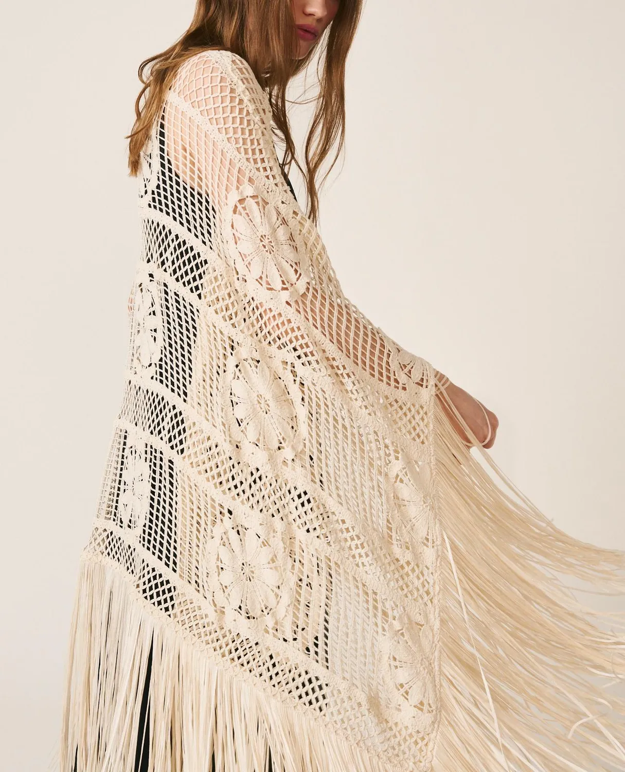 Alma en Pena V26CL1300 caftan crochet coton blanc