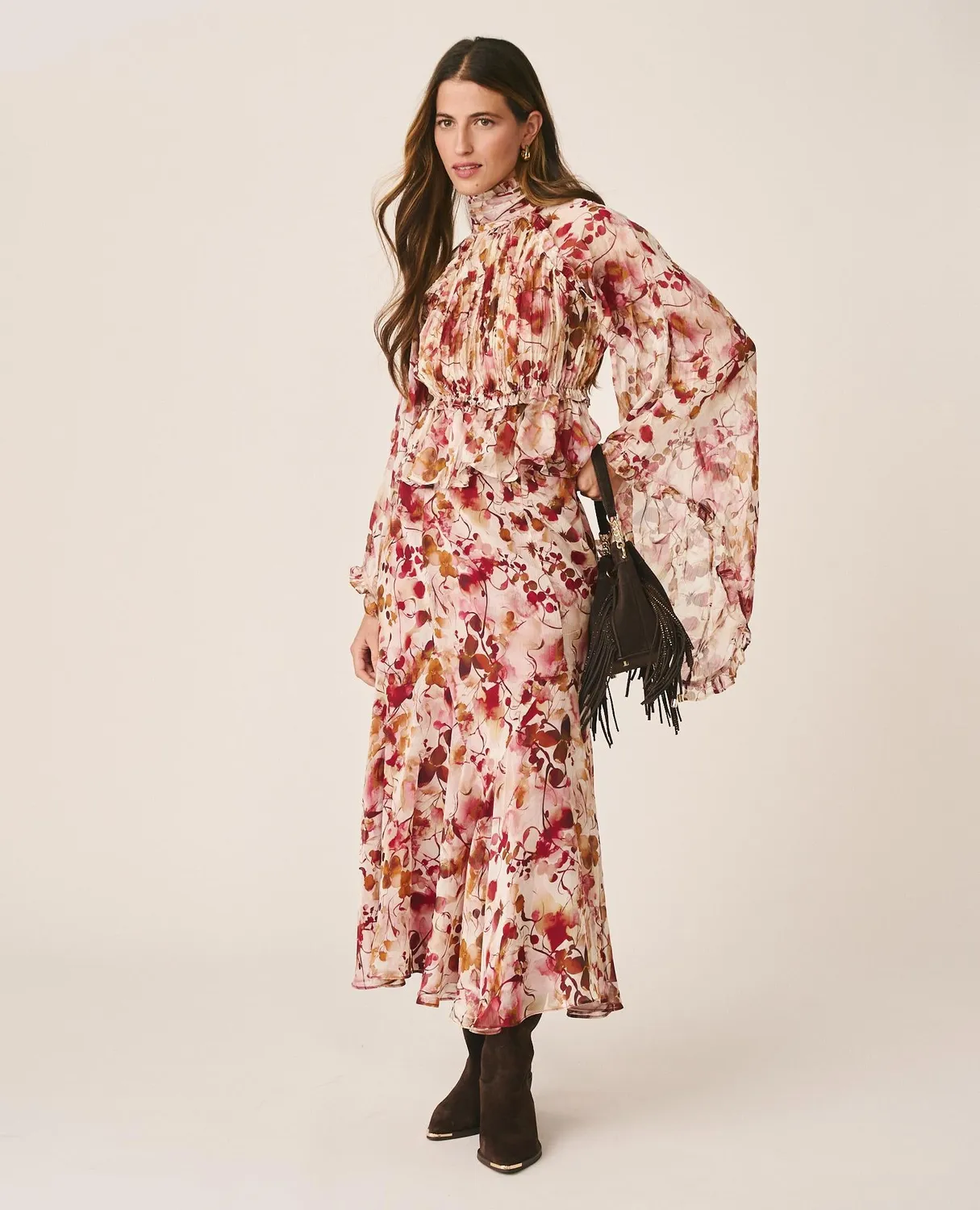 Alma en Pena I26CL1808 jupe midi rose floral gaze