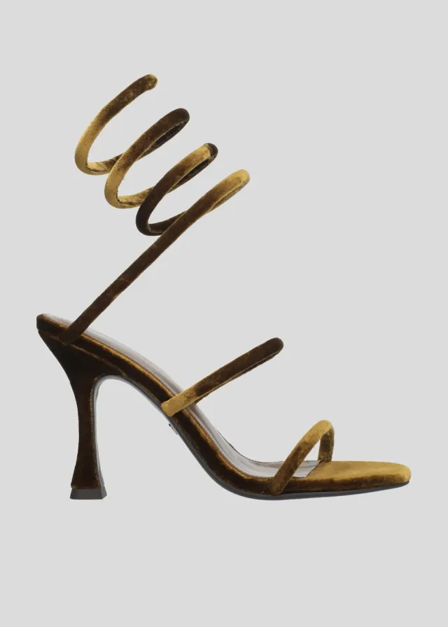 Lola Cruz Greta 95 sandales ocre talon 9,5 cm