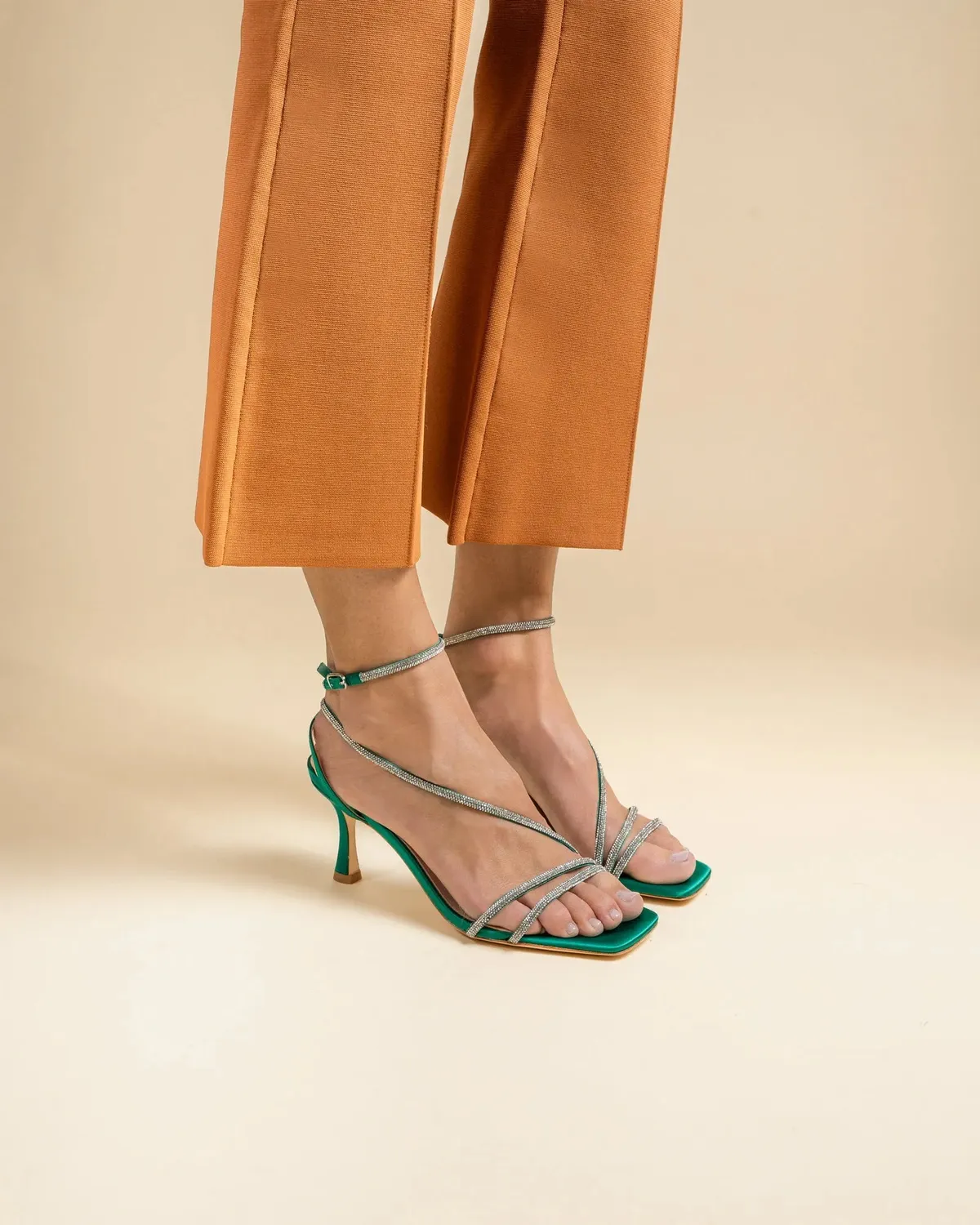 Mi/Mai Capri Green sandales talons vertes strass