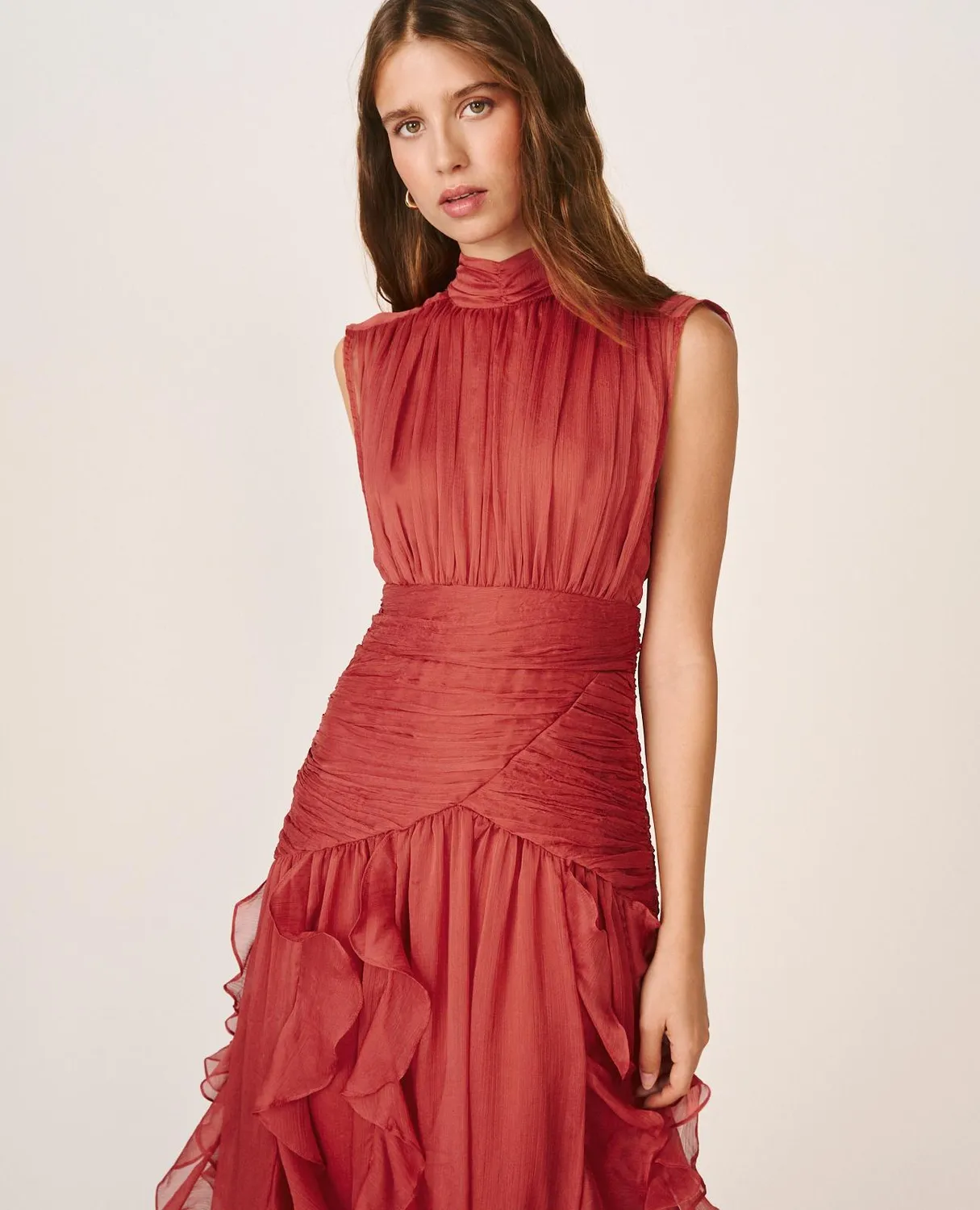 Alma en Pena I26CL0244 robe longue rose volants plissés