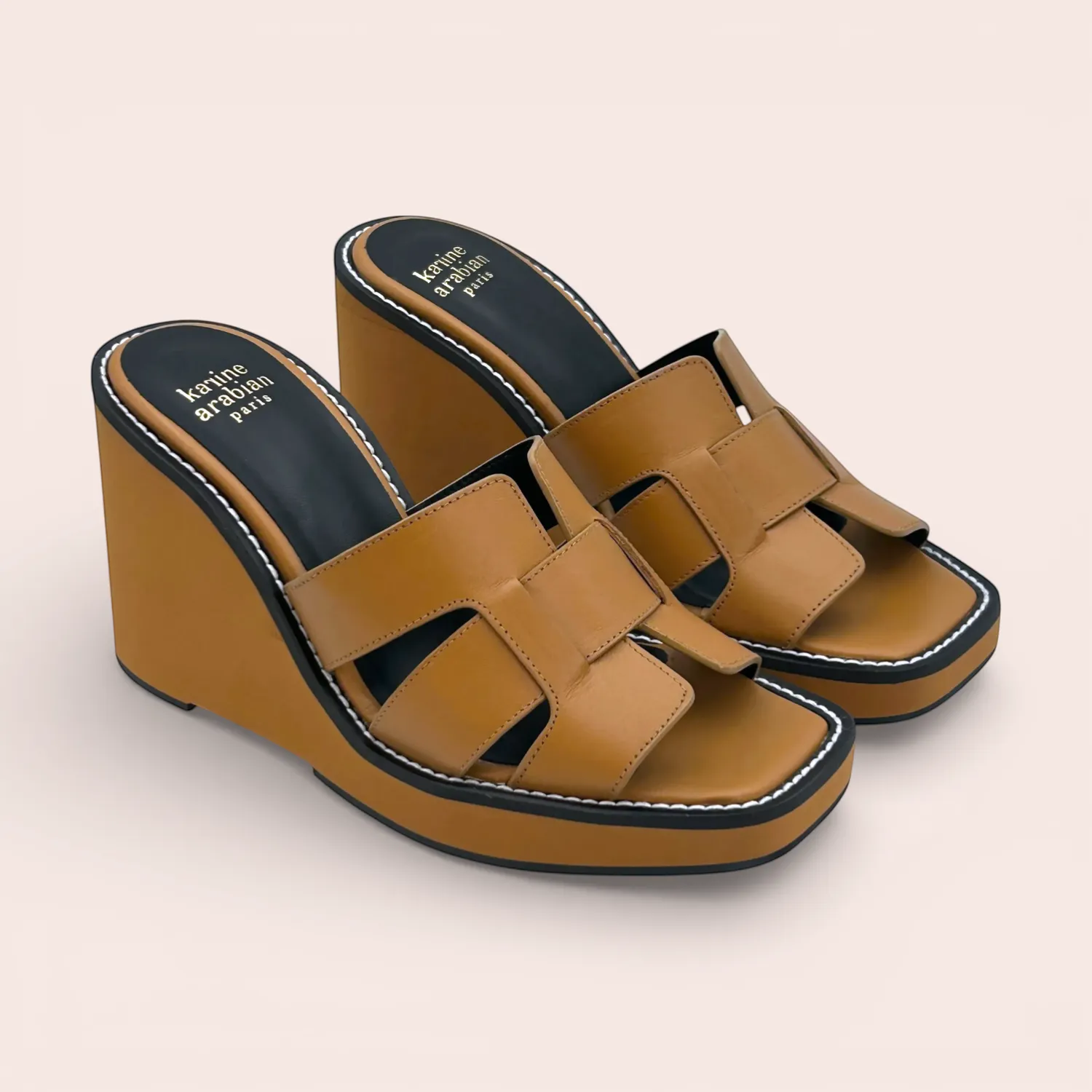 Karine Arabian Cleya mule cuir camel compensée