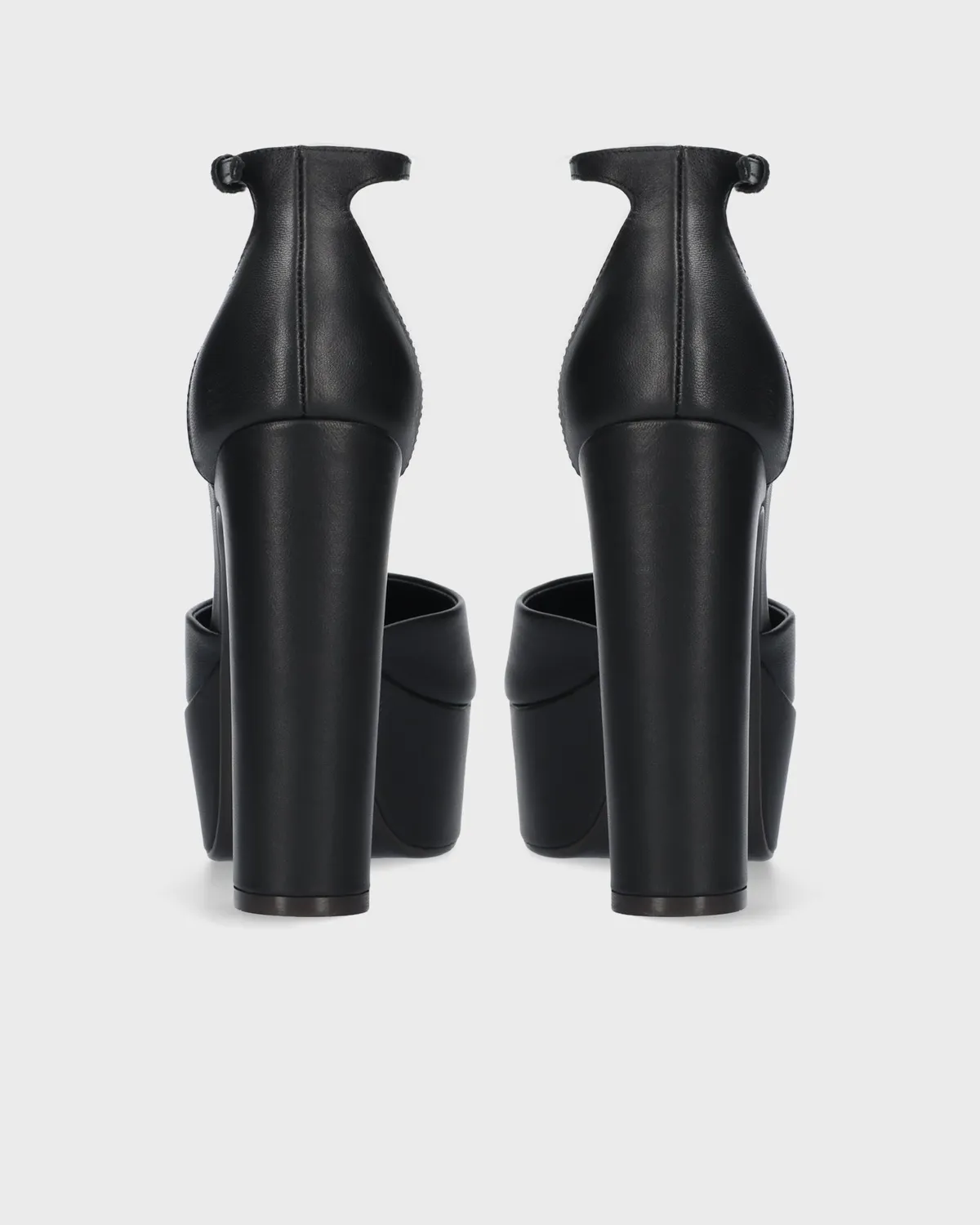 Lola Cruz Mencia Platforms 130 escarpins noirs plateforme