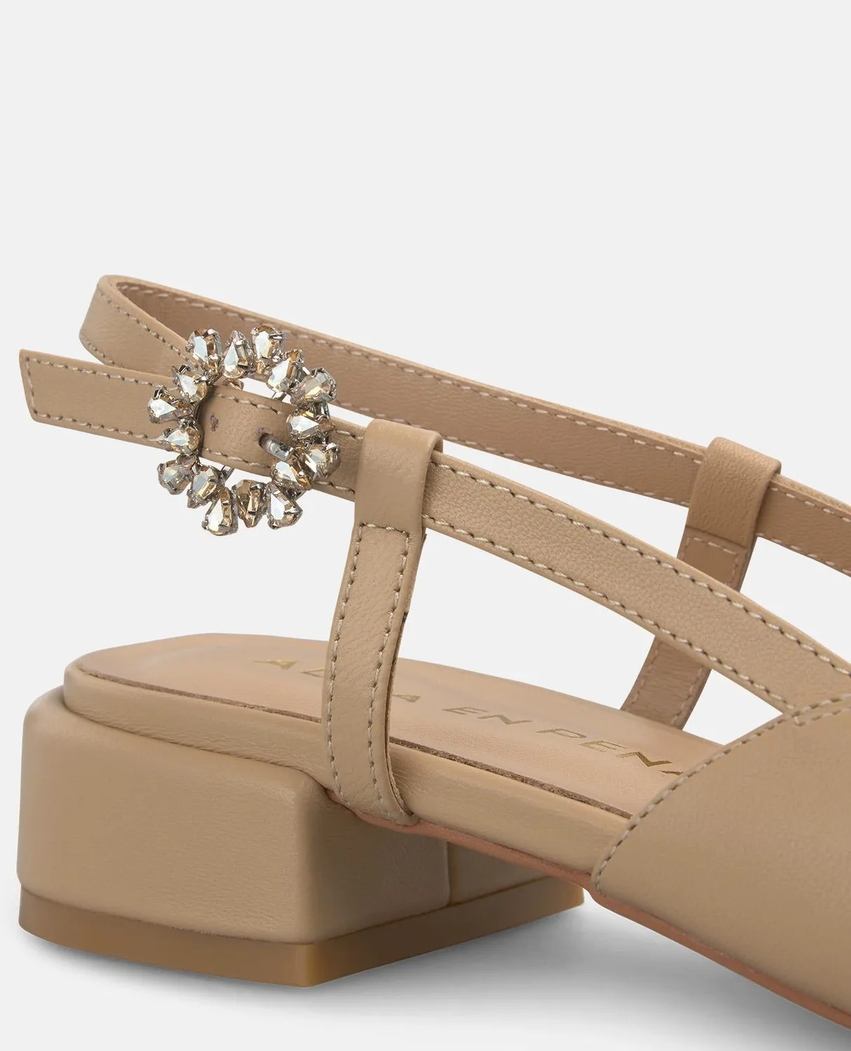 Alma en Pena V261180 chaussures sable talon 3 cm
