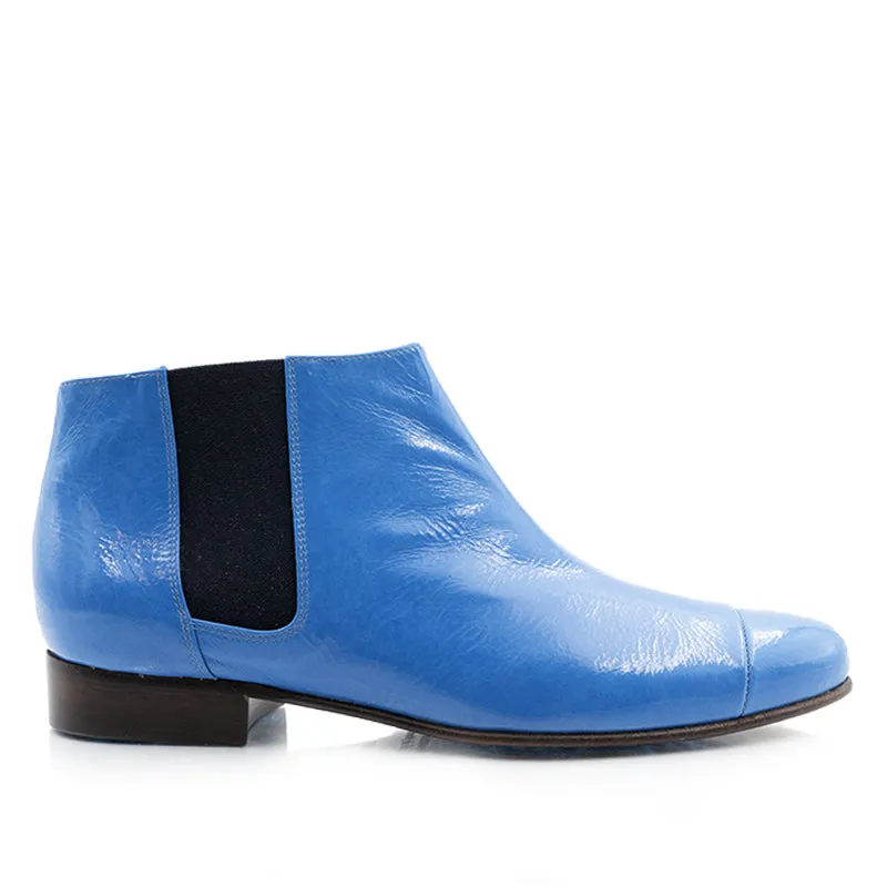 Bégum Paris Lucrèce Vogue boots vernis bleu ciel