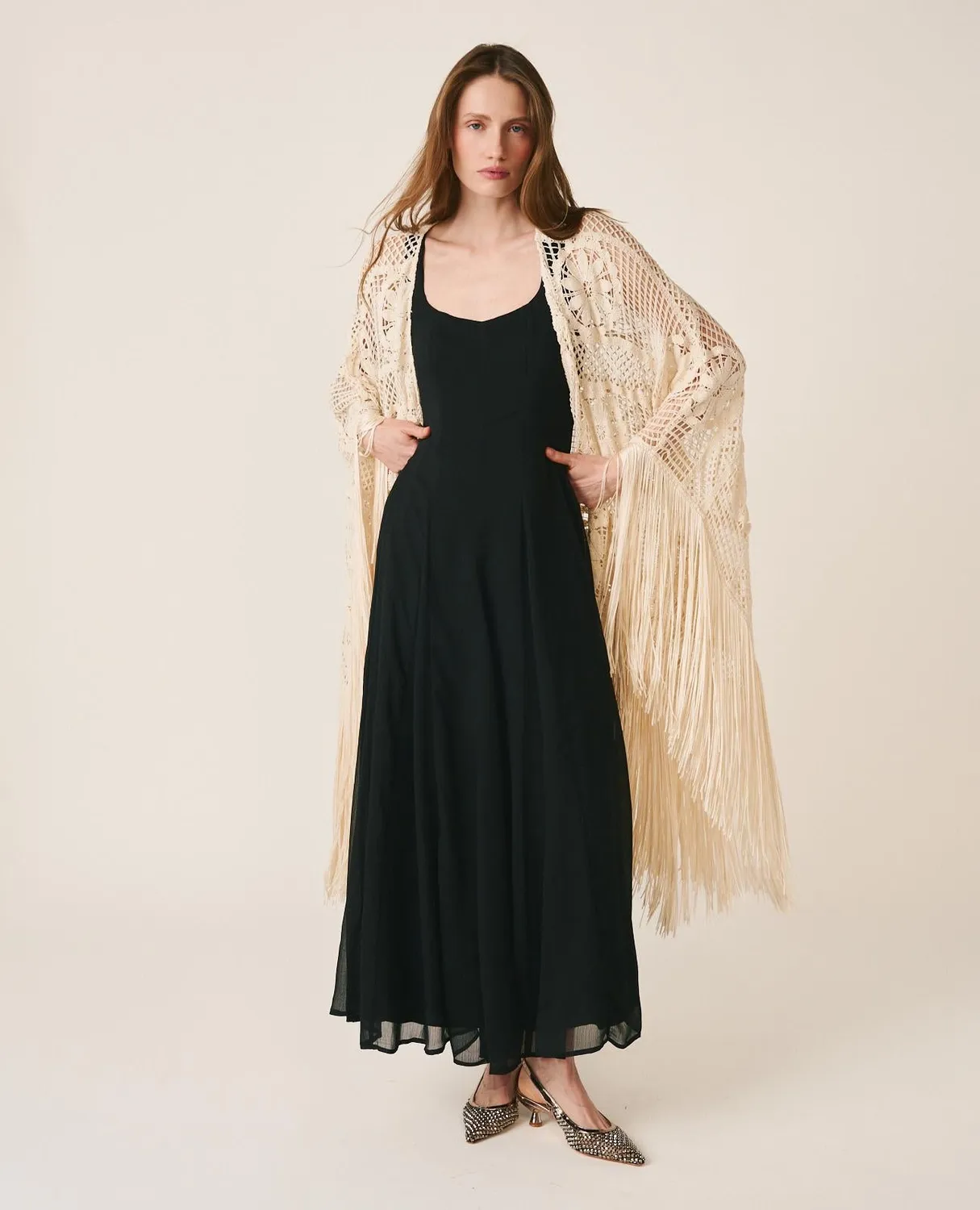 Alma en Pena V26CL1300 caftan crochet coton blanc