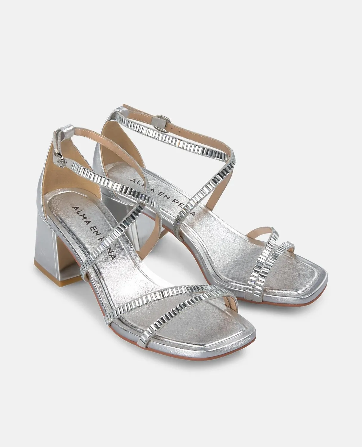 Alma en Pena V250966 sandales argent talon large 6 cm cristal