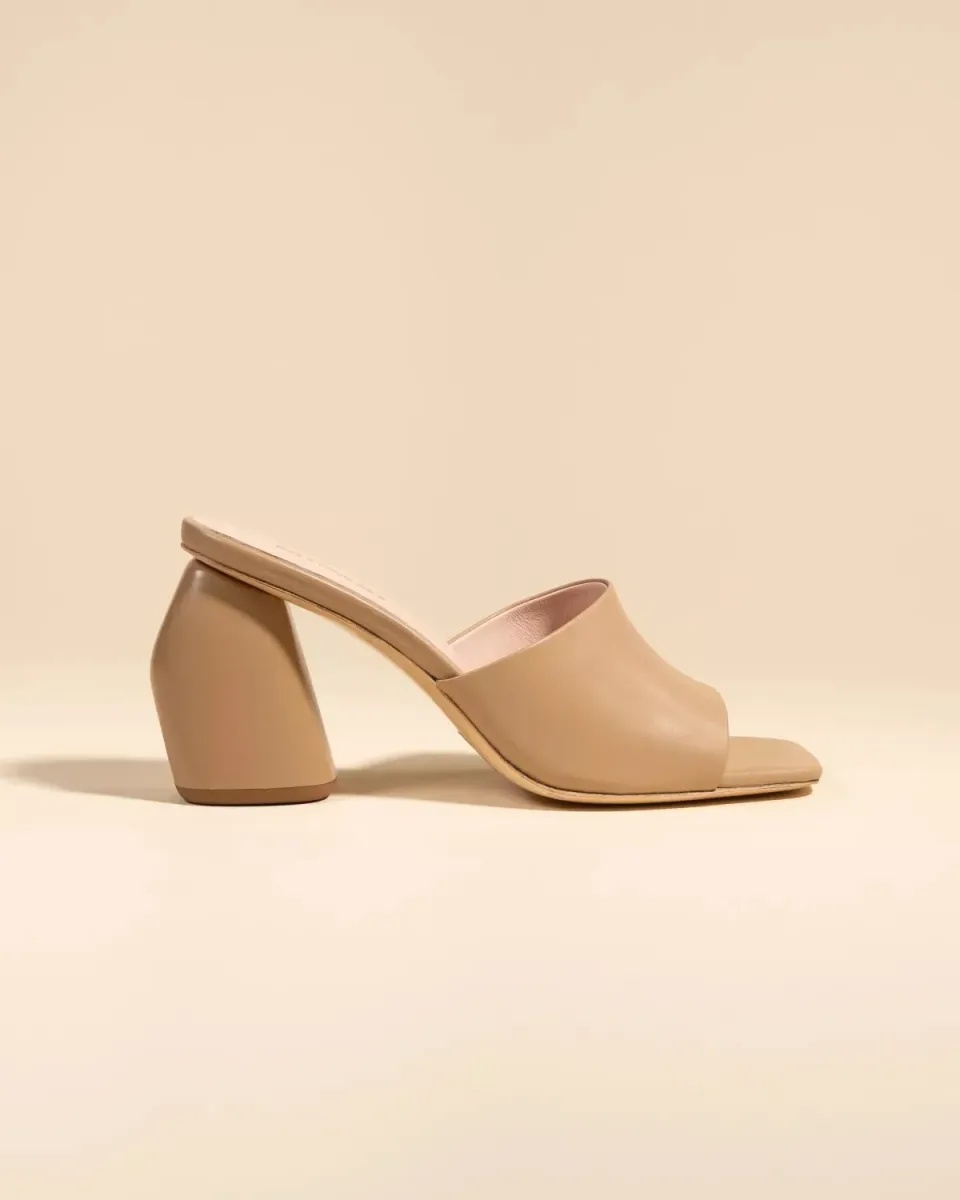 Mi/Mai Gemma High Nude mules cuir beige 8 cm