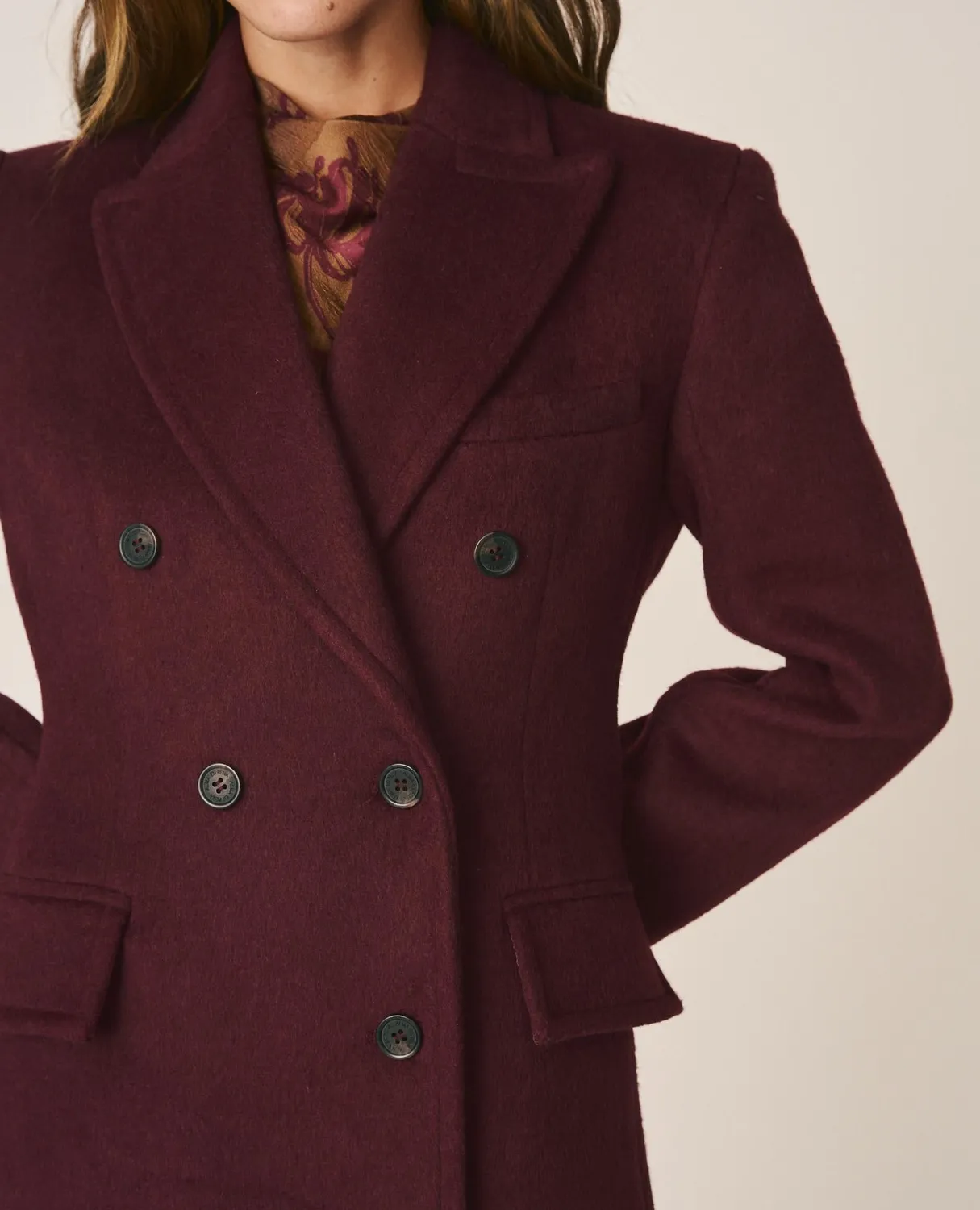 Alma en Pena I26CL1503 manteau long bordeaux laine croisé
