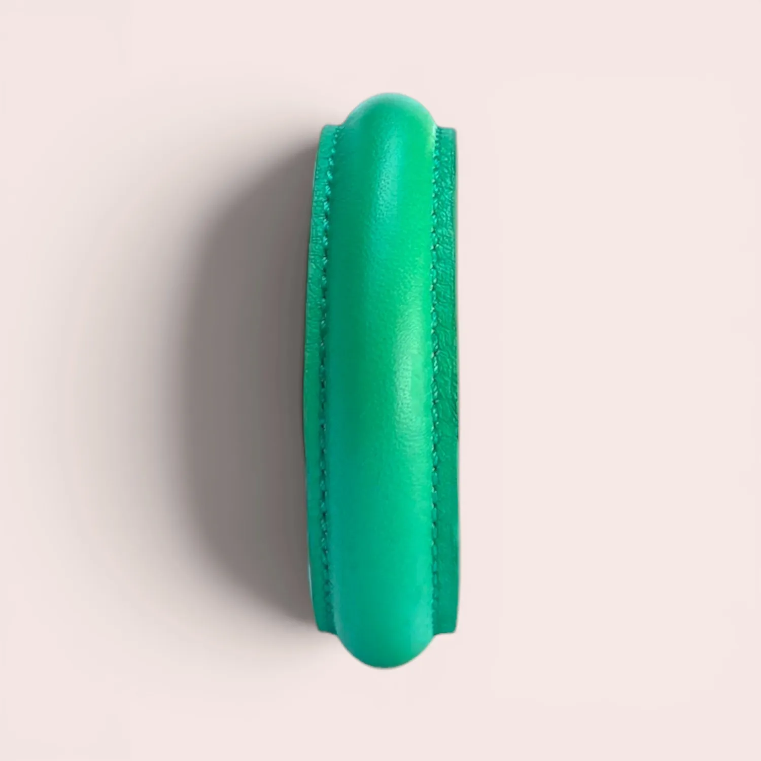 Karine Arabian Jonc bracelet cuir vert prairie 63 mm