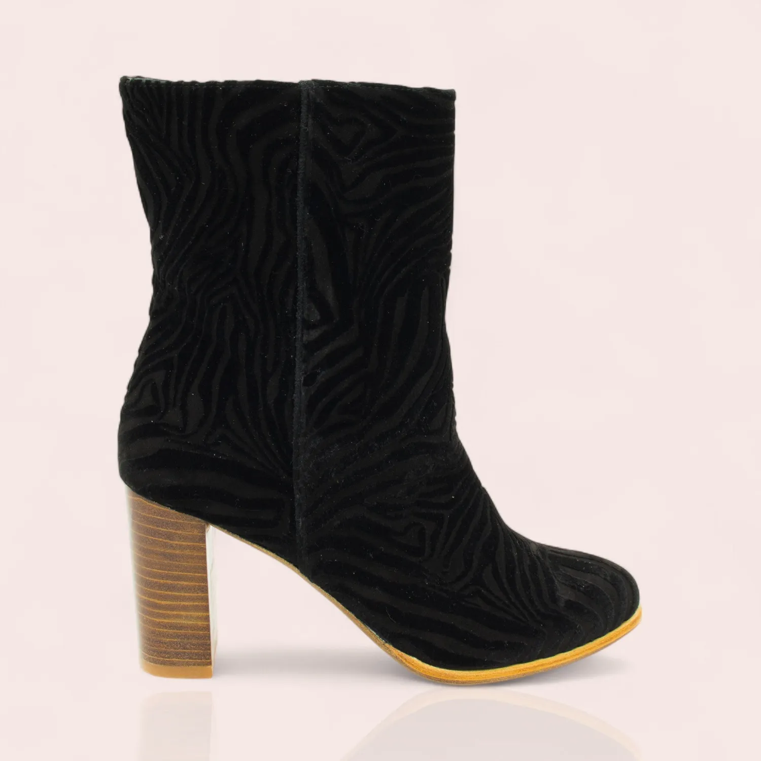 Karine Arabian Felma bottine zèbre kaki talon 70