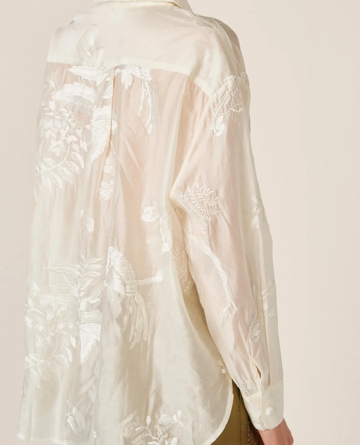 Alma en Pena V26CL0404 chemise blanche batiste brodée