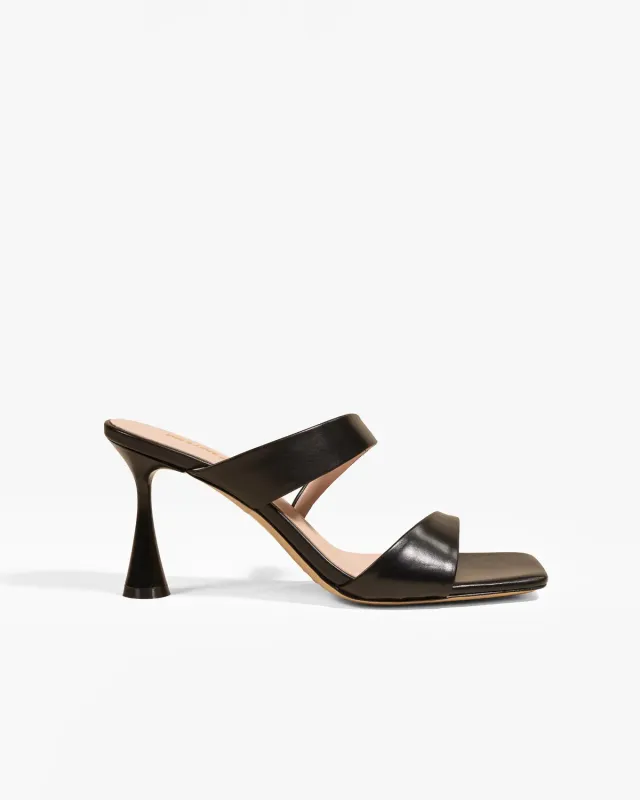 Mi/Mai Tara Black sandales mules cuir noir bout carré
