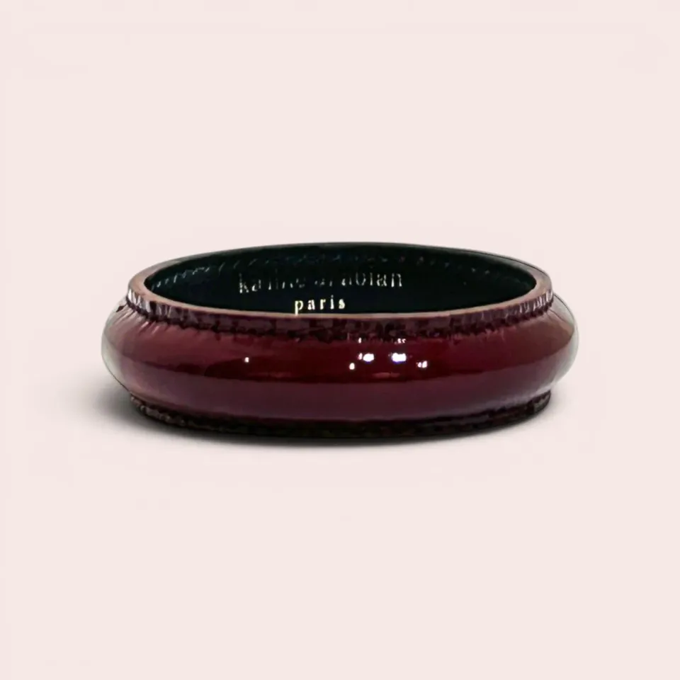 Karine Arabian Jonc bracelet cuir verni cerise