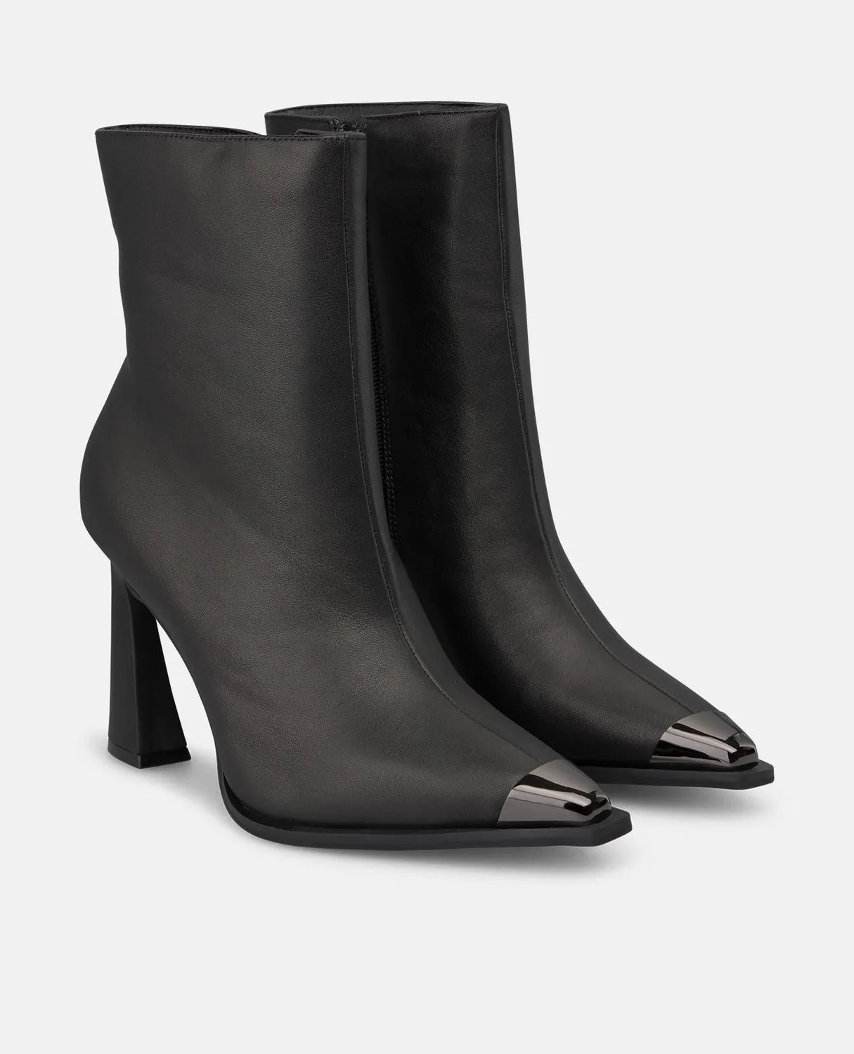Alma en Pena I250646 bottines noir cuir bout métal