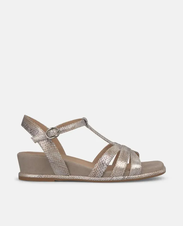 Alma en Pena V2651411 compensées taupe strass 4 cm