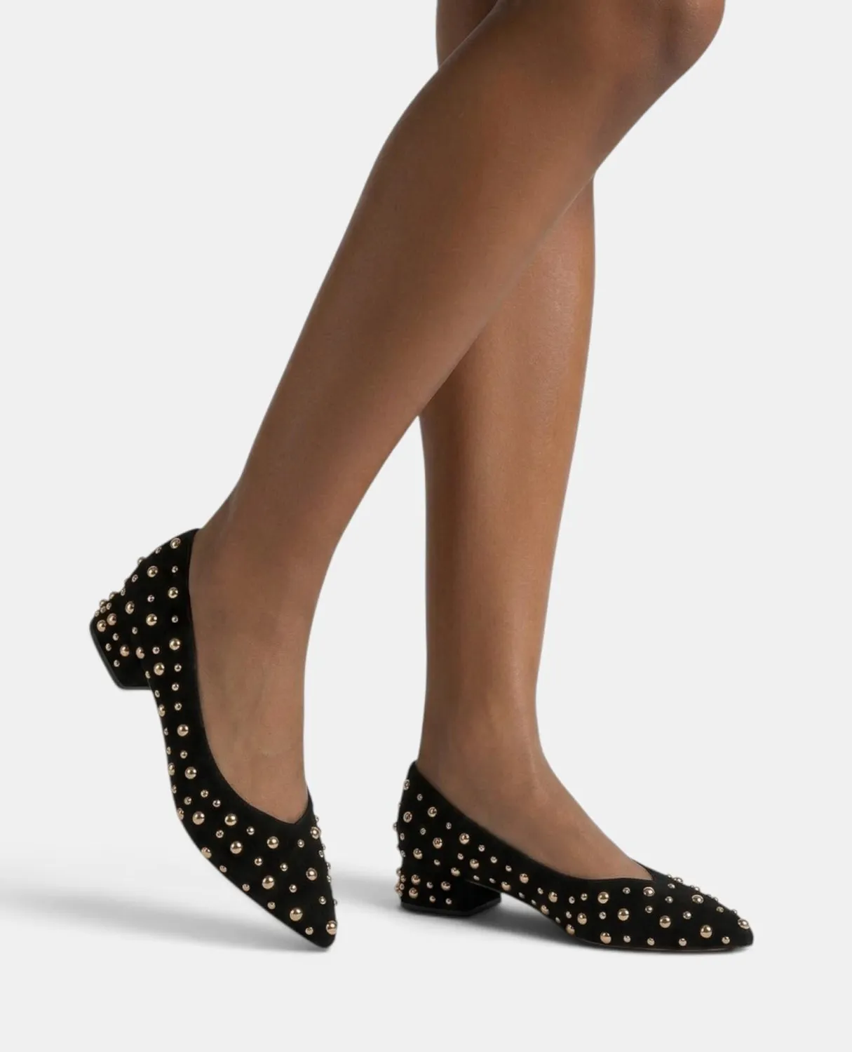 Alma en Pena I260182 escarpin noir cuir clous dorés 3,5 cm