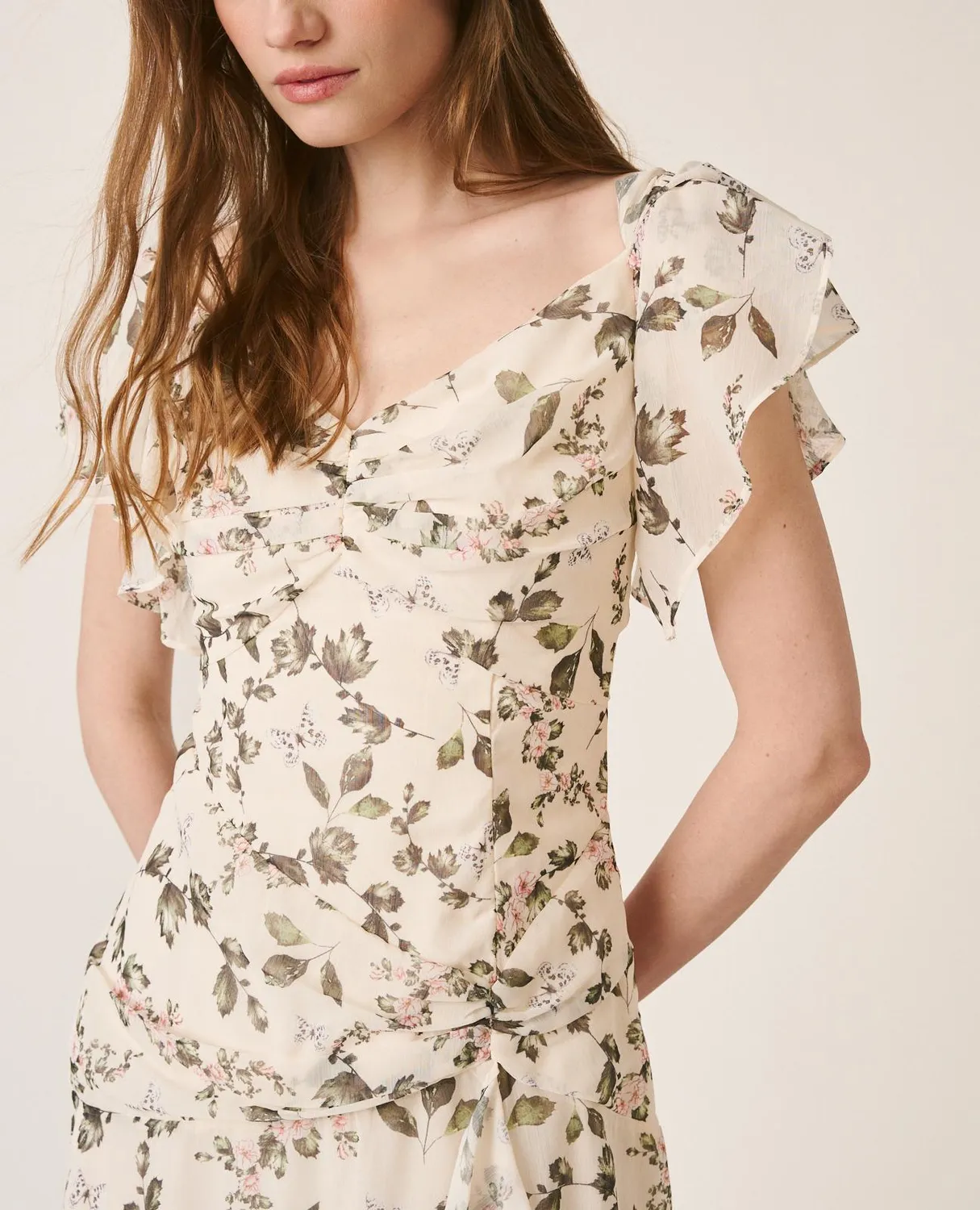 Alma en Pena V26CL0242 robe longue verte fleurie cape