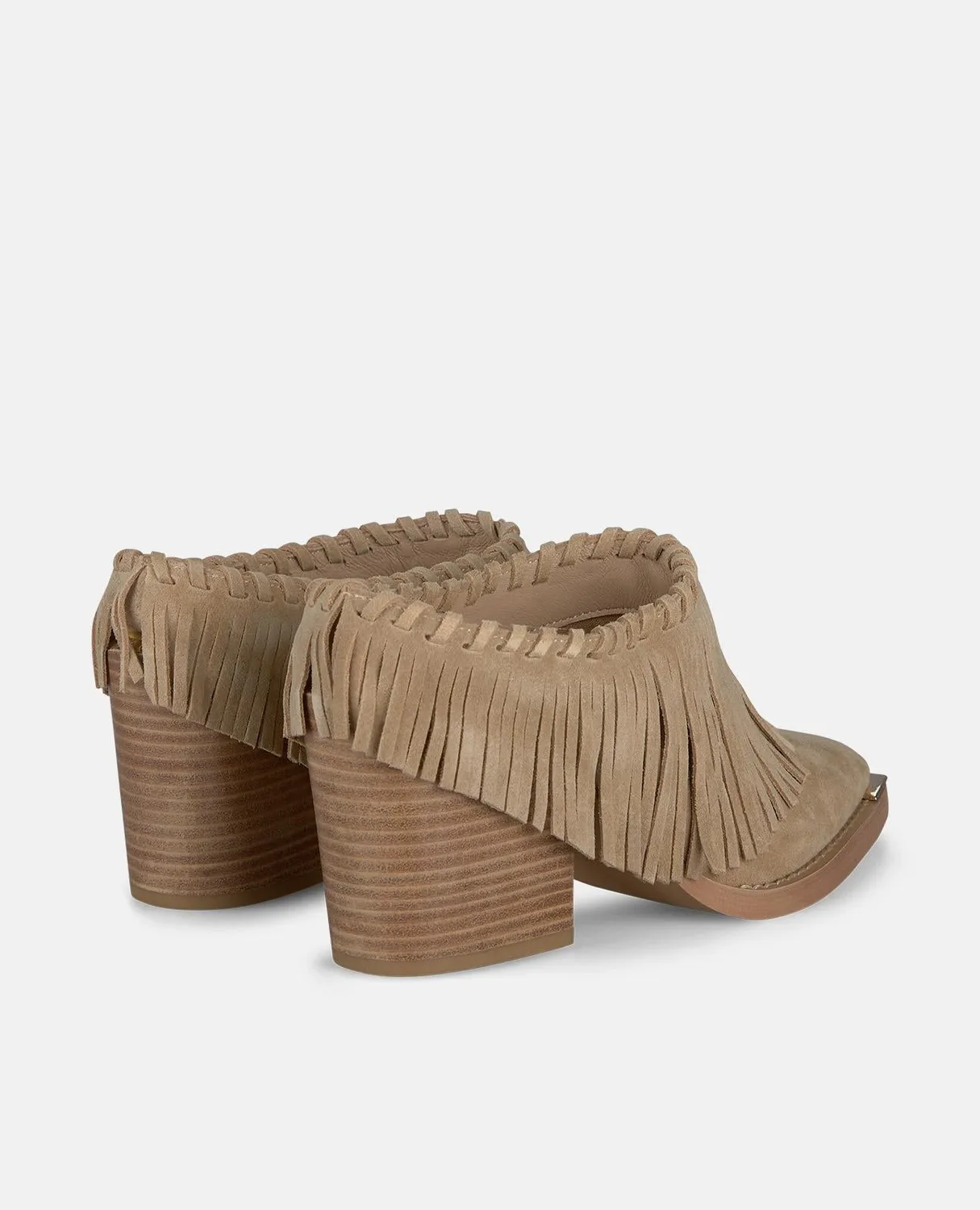 Alma en Pena V260106 mules sable franges talon 7 cm