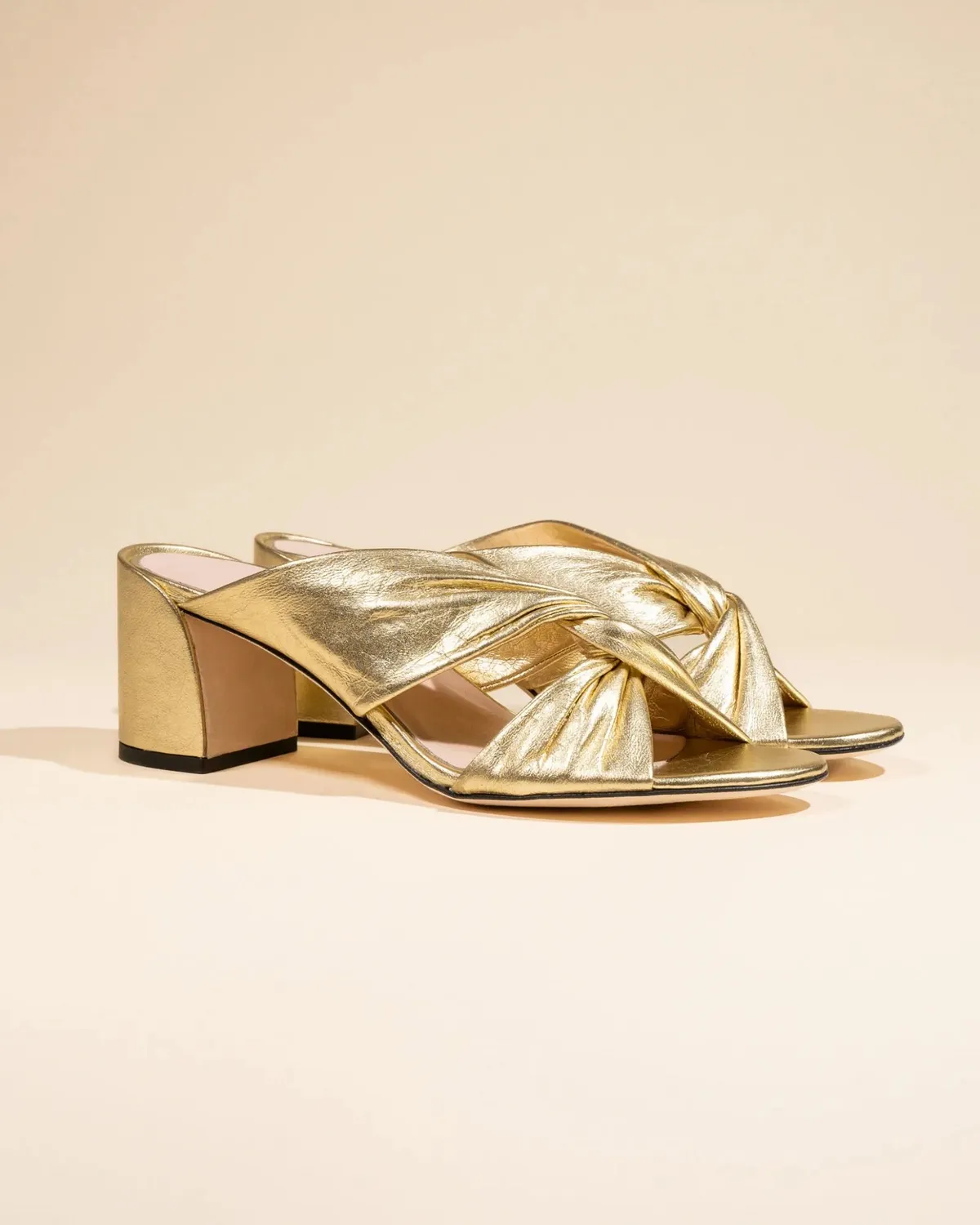 Mi/Mai Daria Gold mules dorées talon sculpté
