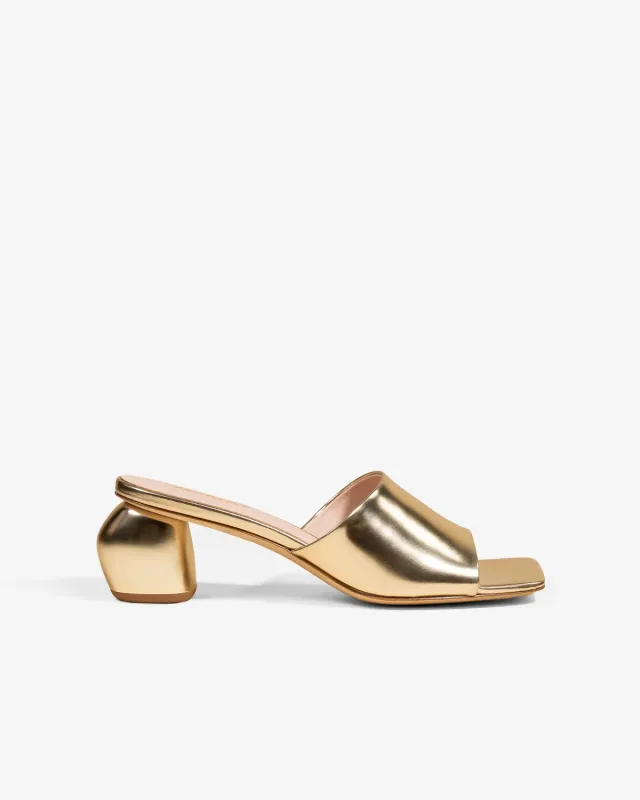 Mi/Mai Gemma Low Gold mules cuir doré talon 5cm