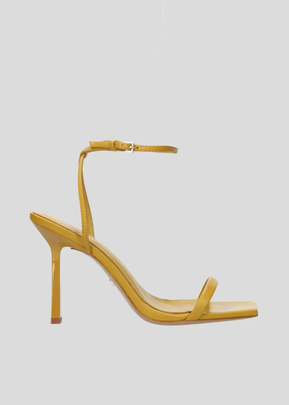Lola Cruz Cecile Sandal 95 sandales moutarde