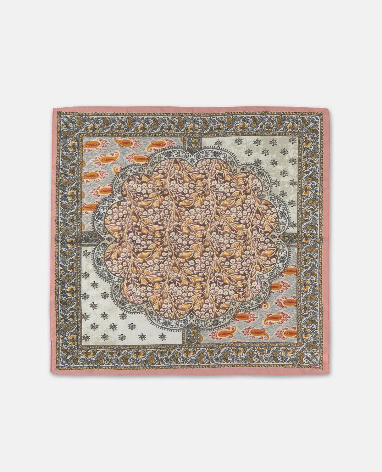Alma en Pena I26AC005 foulard carré camel
