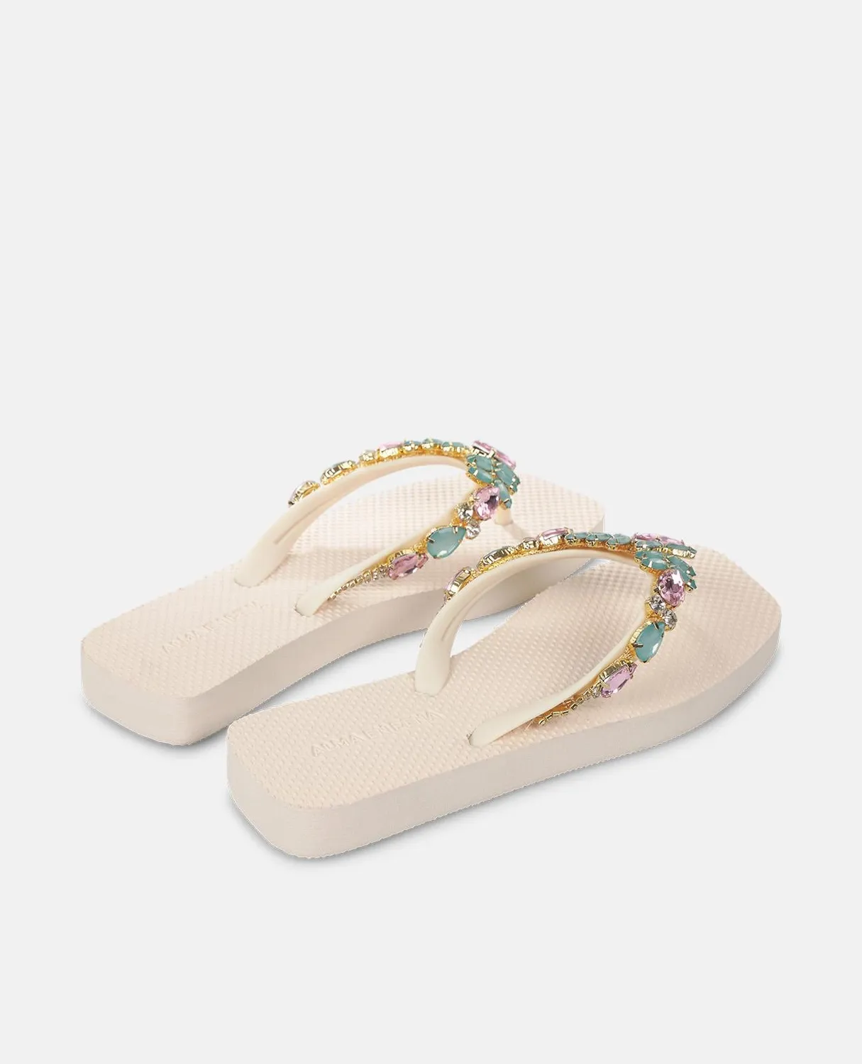 Alma en Pena V251990 tongs strass blanc semelle 1,5 cm