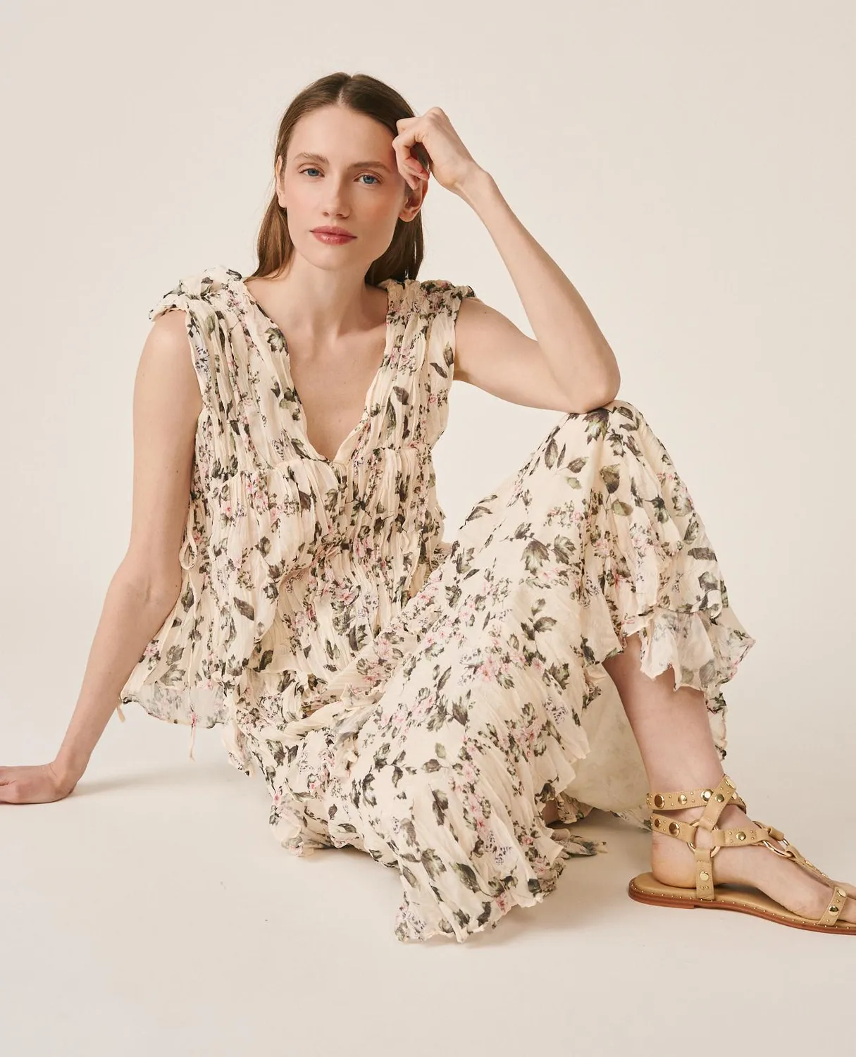 Alma en Pena V26CL0504 blouse verte fleurs sans manches