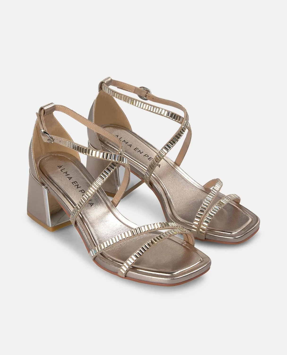 Alma en Pena V250966 sandales bronze talon large 6 cm