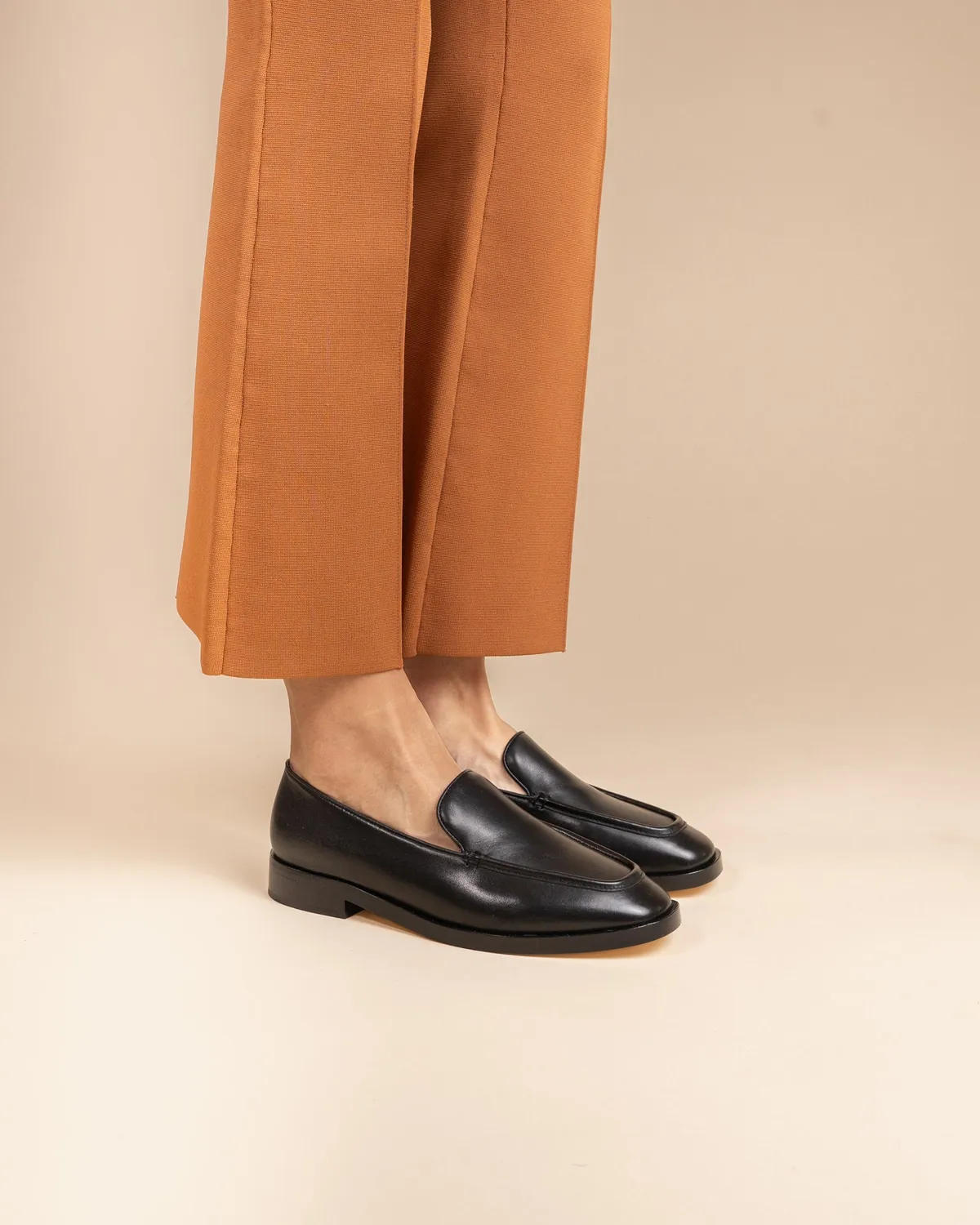 Mi/Mai Aalto Black mocassins noirs plats