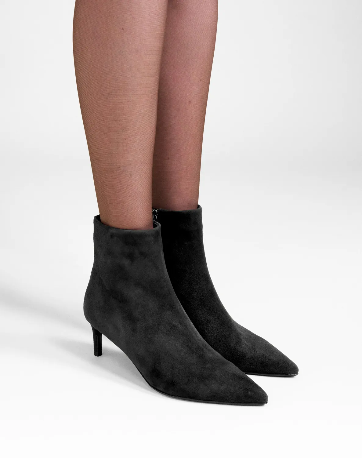 Mi/Mai Noura Low Black Suede bottine suède talon 6 cm