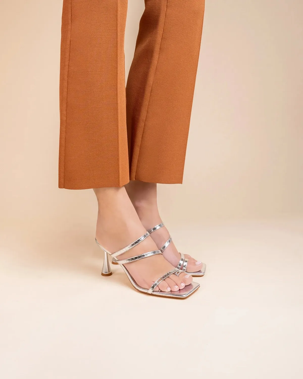 Mi/Mai Sorento Silver Snake sandales cuir argenté talon haut