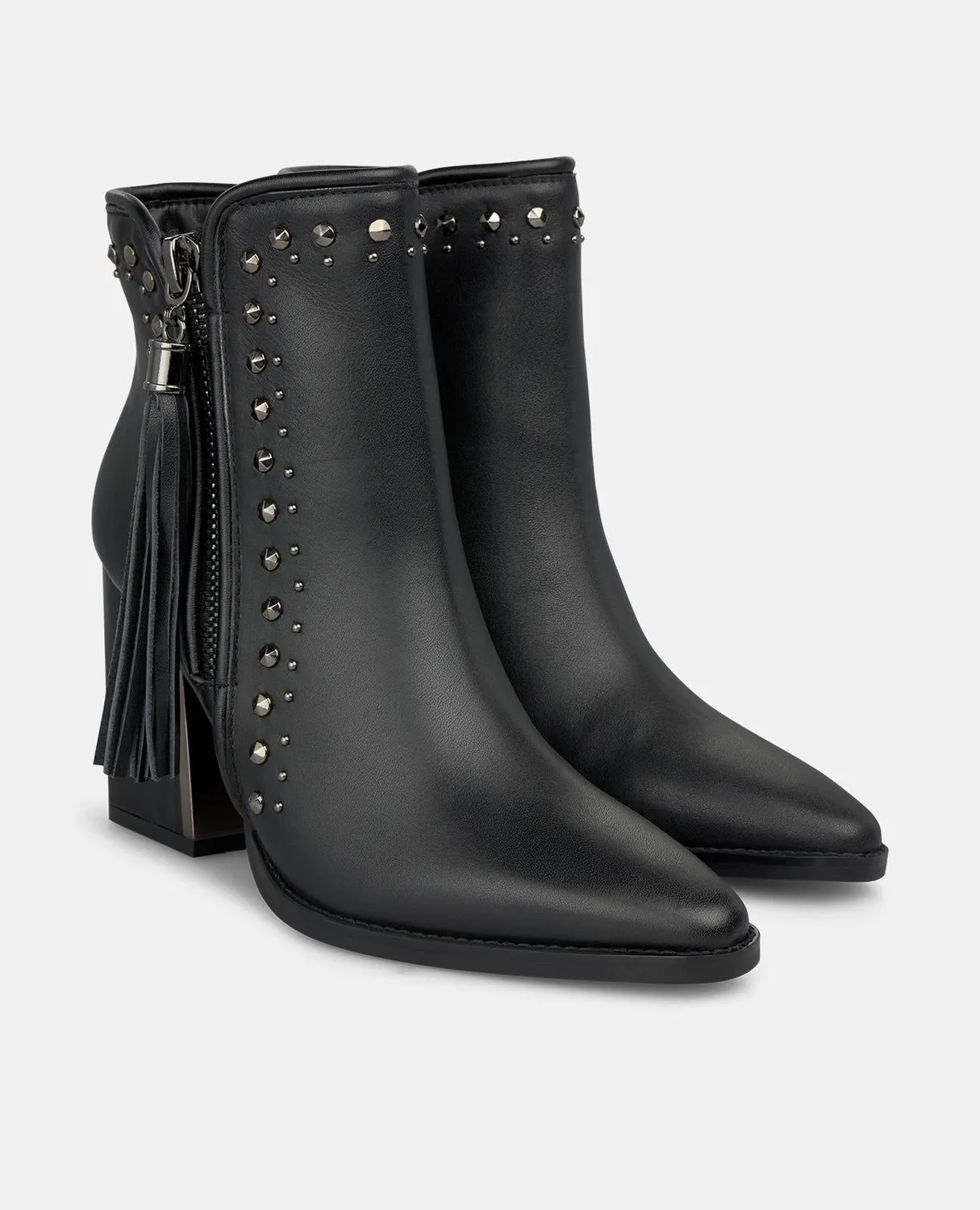 Alma en Pena I2652150C bottines napa noir clous