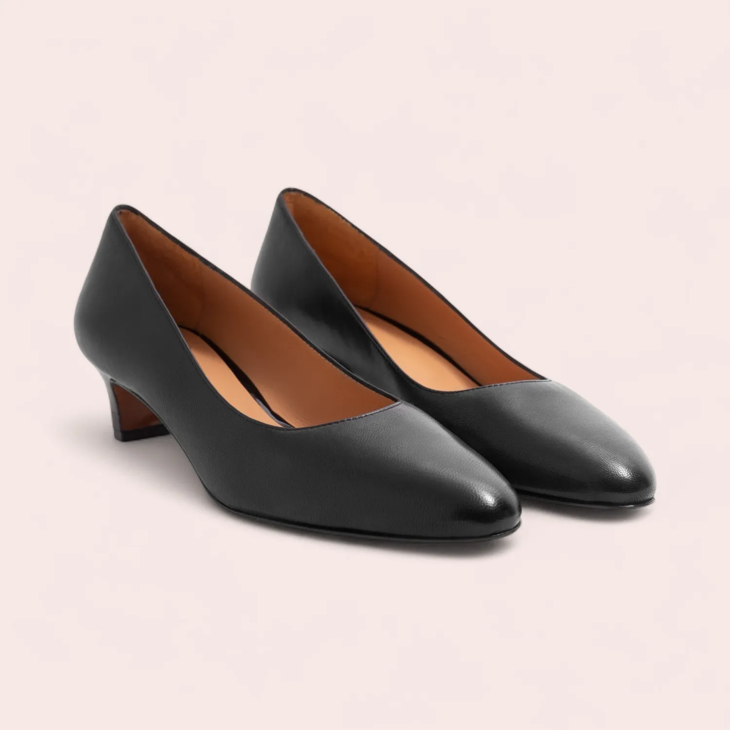Karine Arabian Rita escarpin cuir noir talon 40 mm