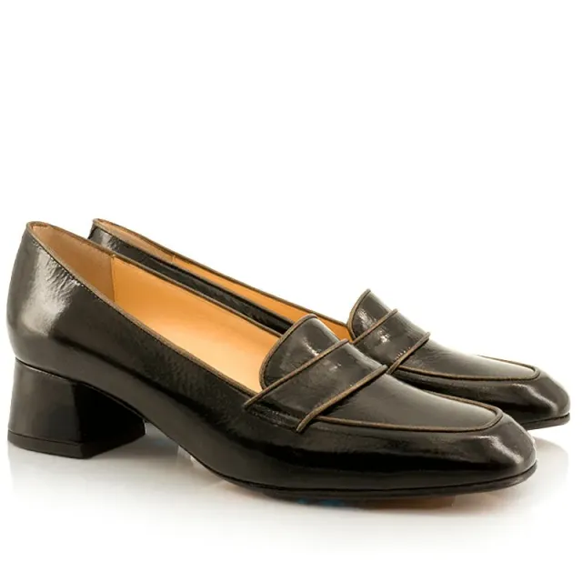 Bégum Paris Monza mocassins vernis noir talon 4 cm