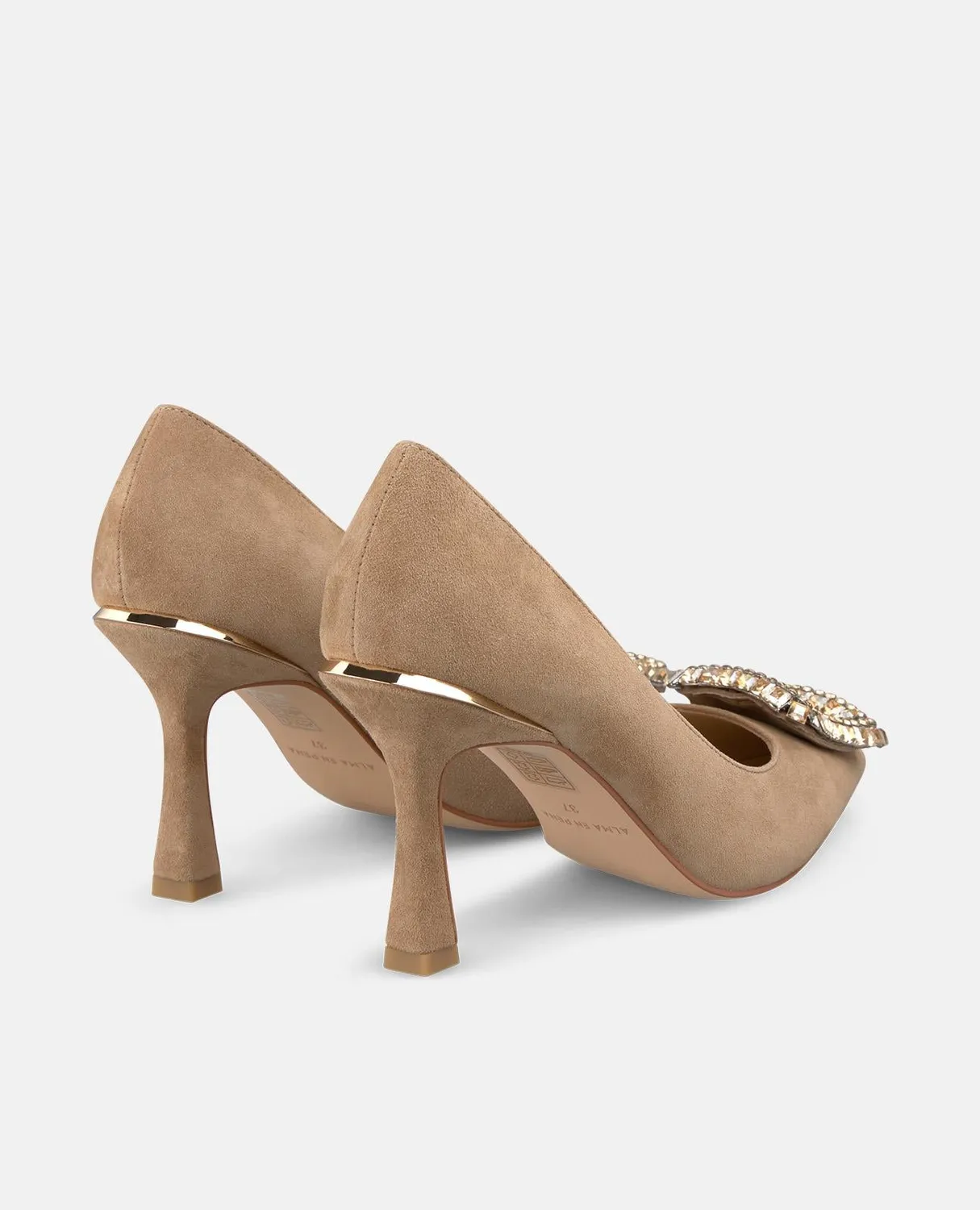 Alma en Pena I250401 escarpins camel suède talon 9 cm