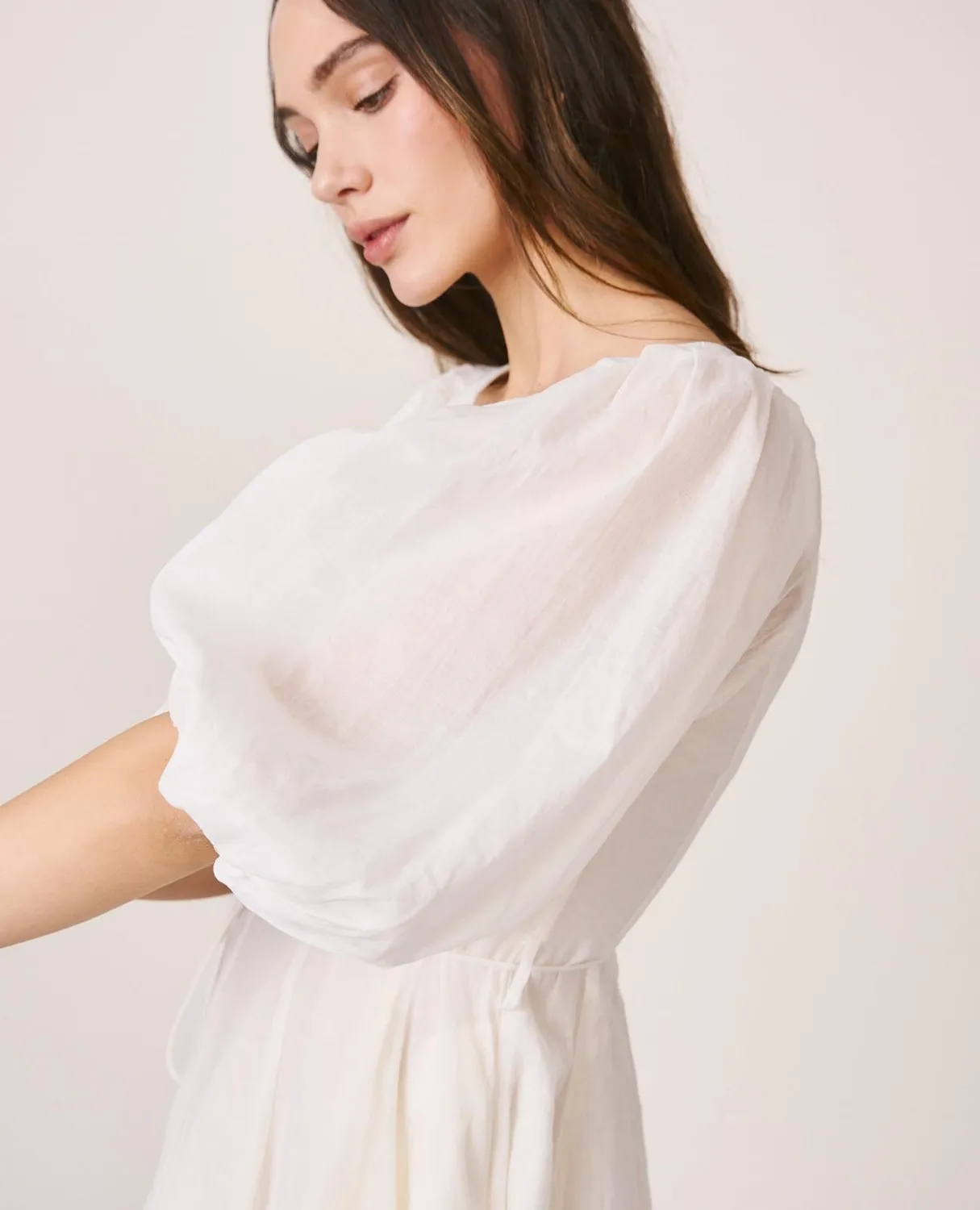 Alma en Pena V26CL0102 robe mini blanche viscose
