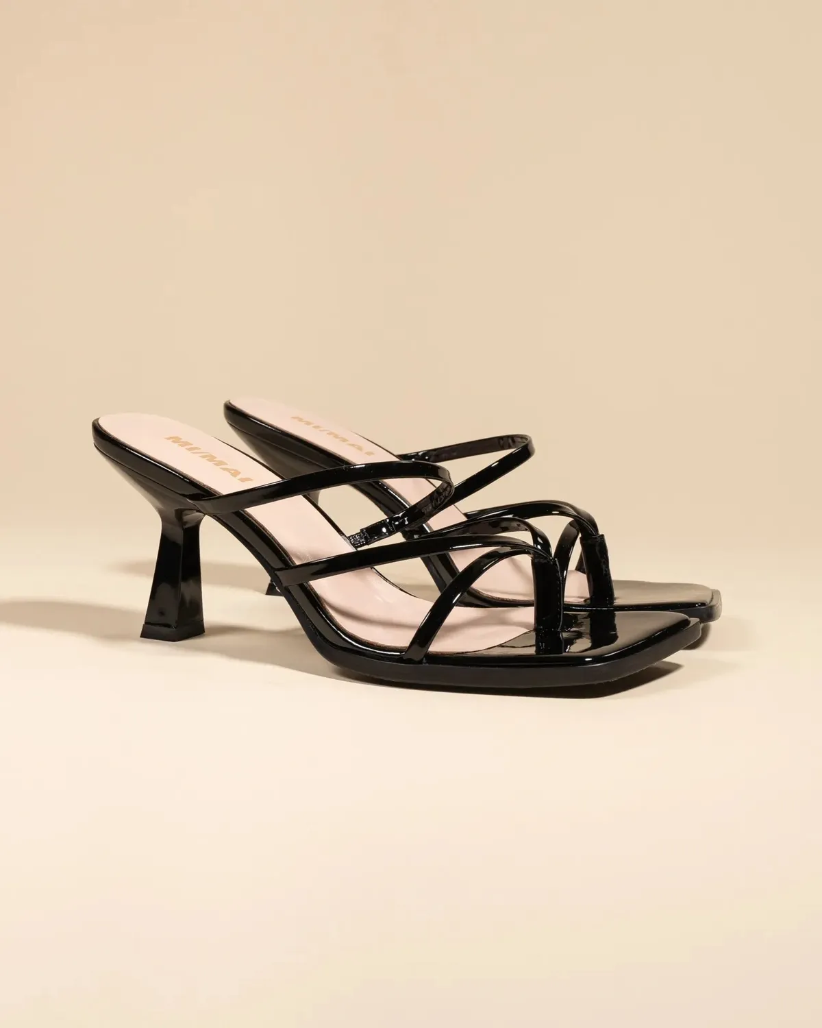 Mi/Mai Misty Black Patent mule vernie bout carré