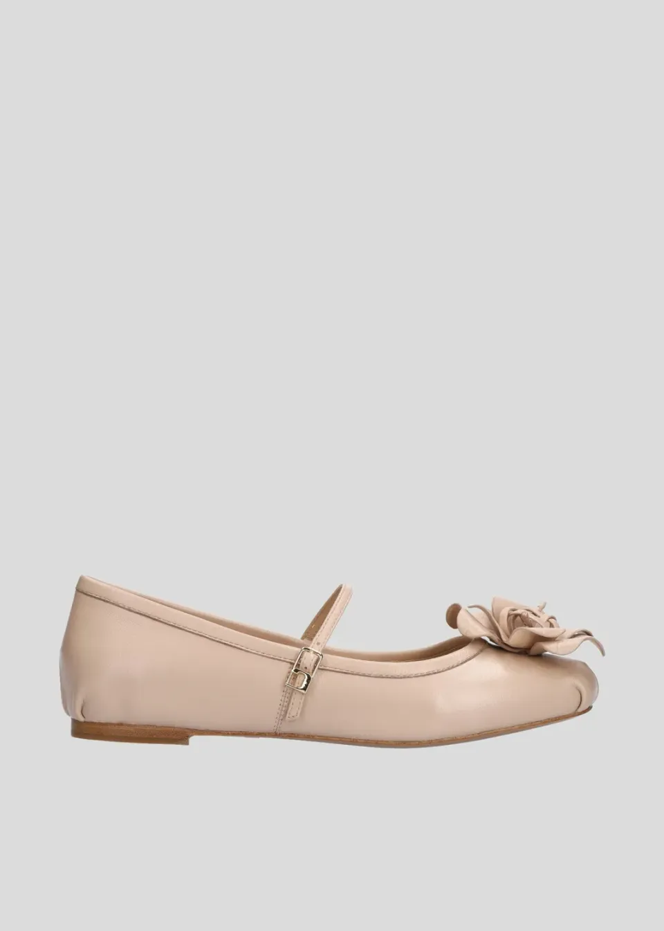 Lola Cruz Tulipa ballerines nude
