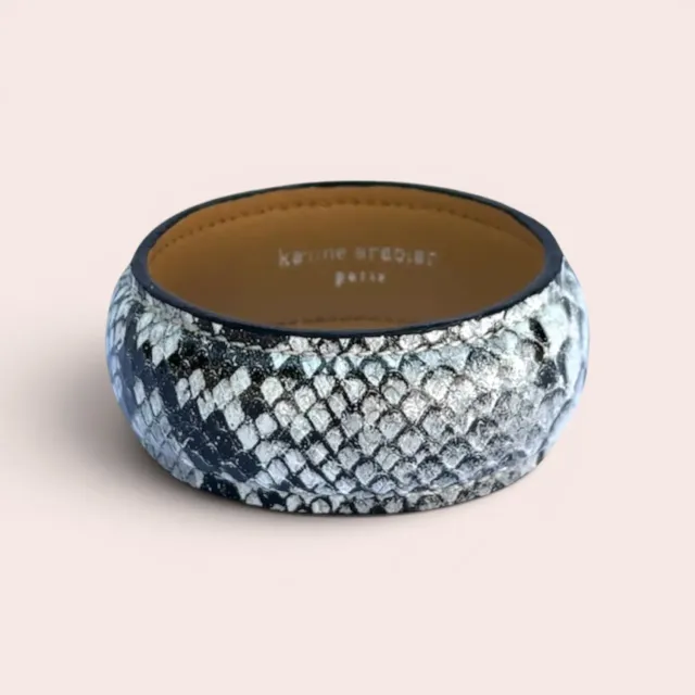 Karine Arabian Dua jonc bracelet cuir serpent gris noir