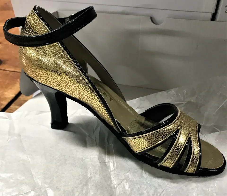 Magic Feet Jessica escarpins de danse or vernis noir