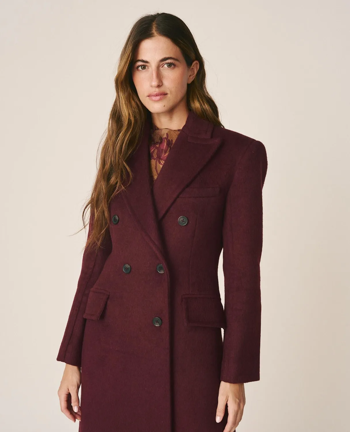 Alma en Pena I26CL1503 manteau long bordeaux laine croisé