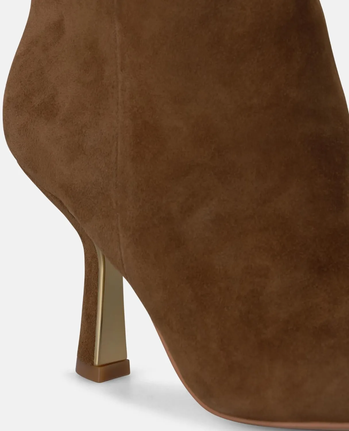 Alma en Pena I260401 bottines daim camel talon 8,5 cm