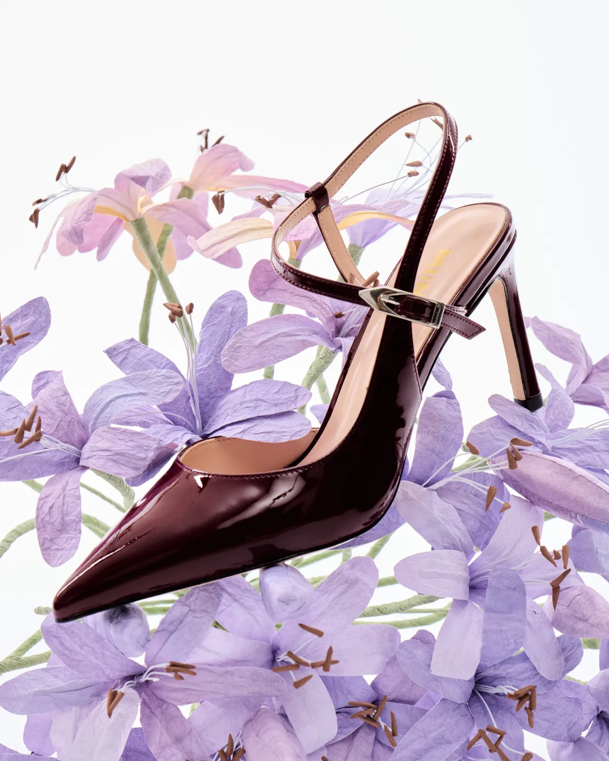 Mi/Mai Emy Burgundy Patent escarpins verni bordeaux bride