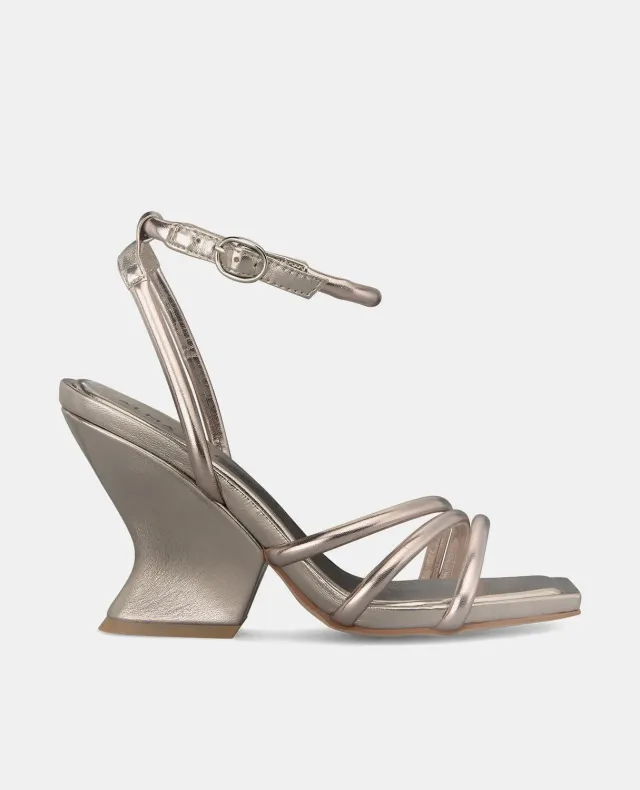 Alma en Pena V240599 sandales bronze talon 9 cm