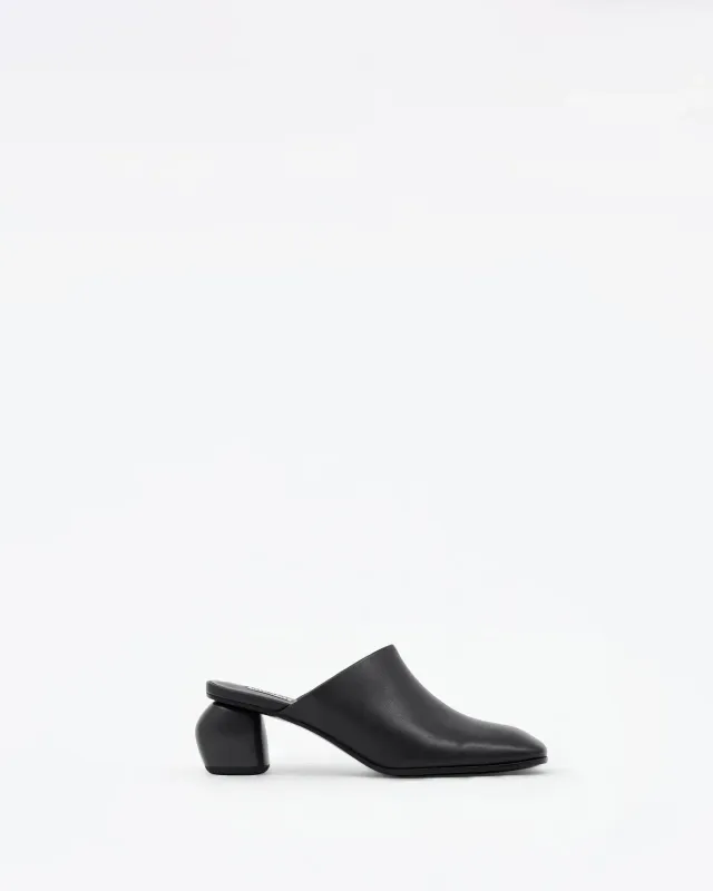 Mi/Mai Junya Low Black sabot cuir noir petit talon