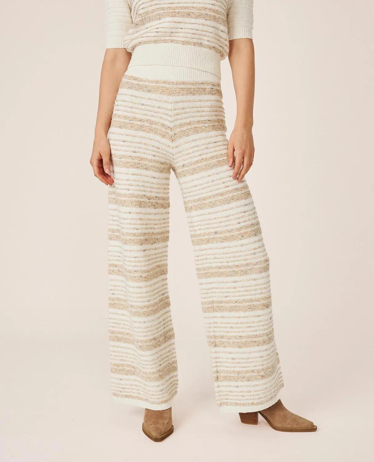 Alma en Pena I26CL1604 Pantalon maille rayé beige taille haute