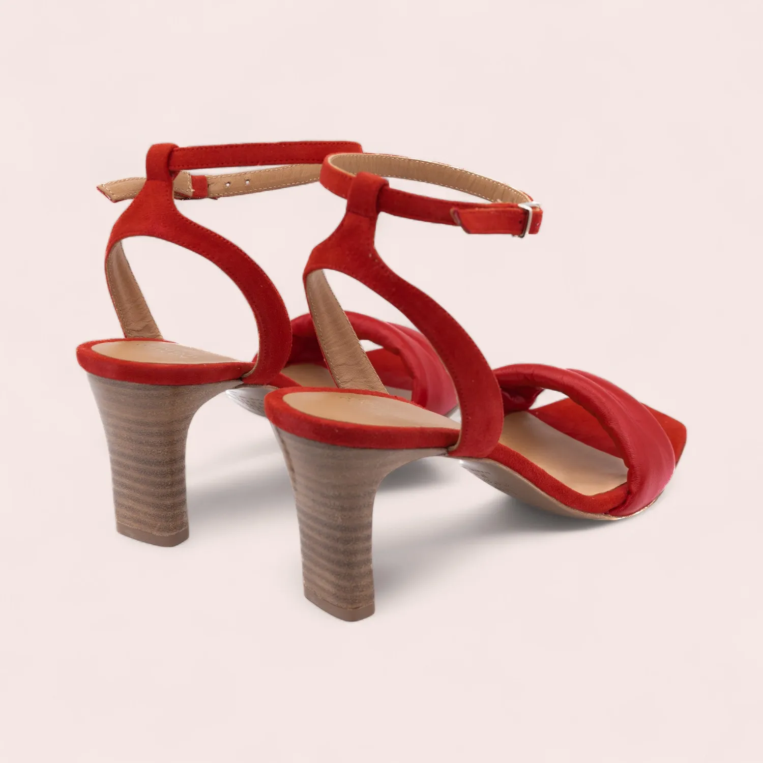 Karine Arabian INGE sandale rouge cuir talon 70mm