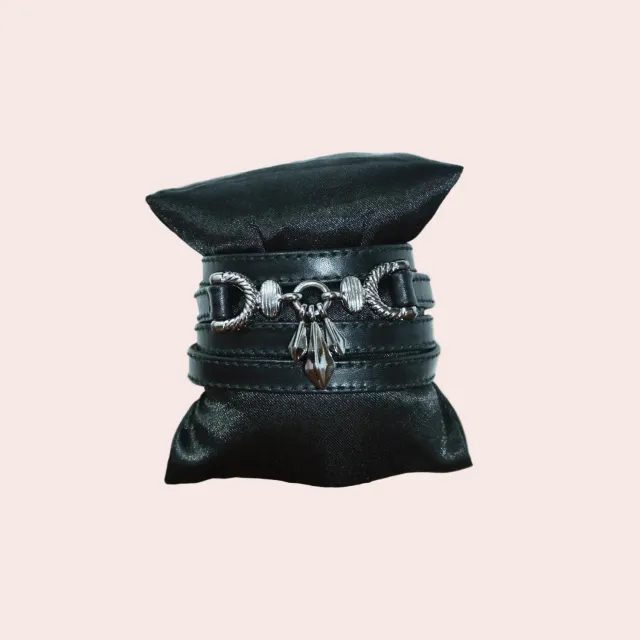 Karine Arabian Ibiza bracelet bijou fantaisie doré